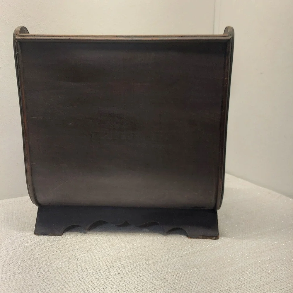 Large Wood Woven Wicker Ratan Magazine Rack Brown Metal Studded Floor Caddy
